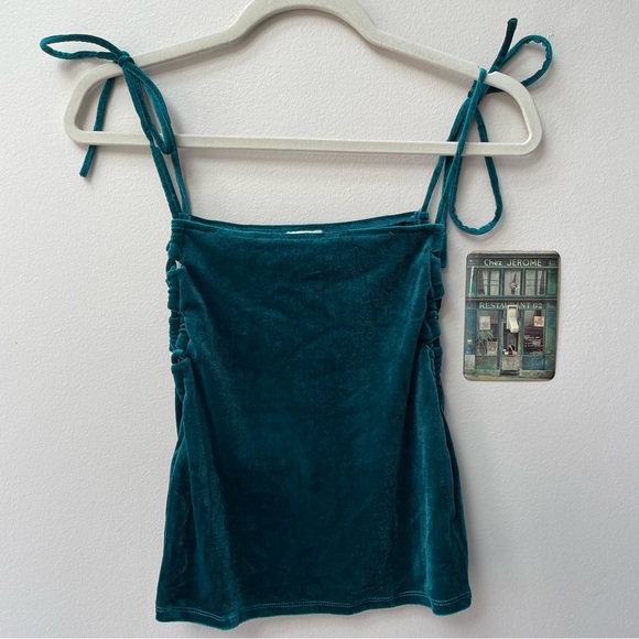 Princess Polly Tops - Princess Polly Emerald Green Velvet Strappy Top Crisscross Open Sides Size 0